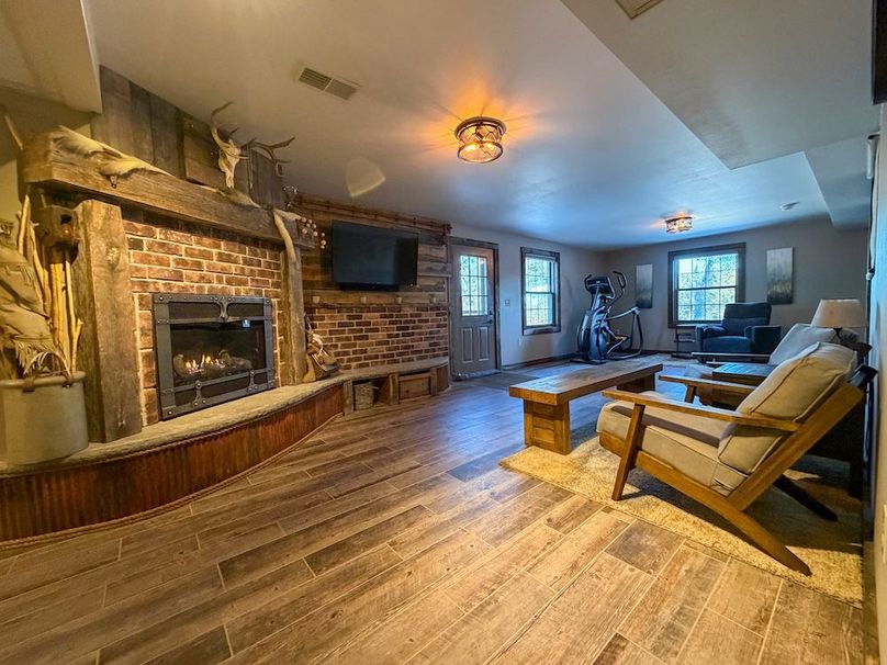 Monroe 68.2 - 24 of 120