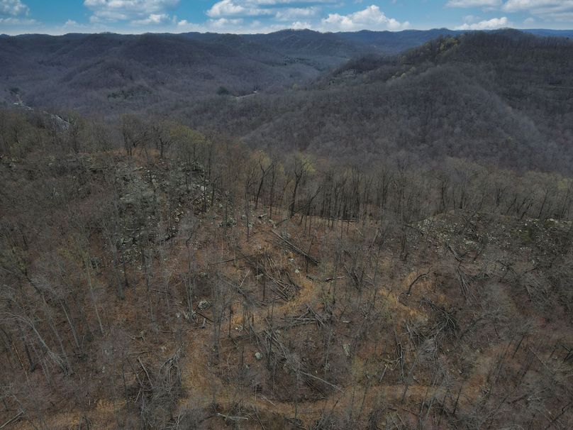 007 beautiful aerial shot of the rock outcroppings along the back ridgeline
