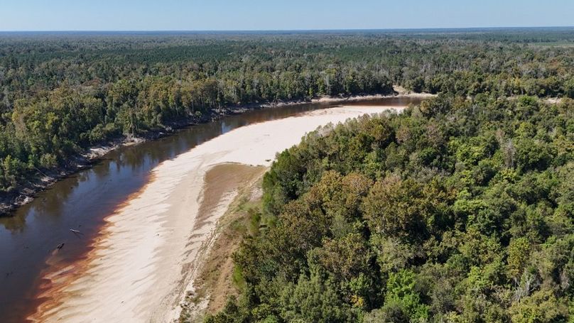 dji_fly_20251015_011114_0072_1760476776579_photo