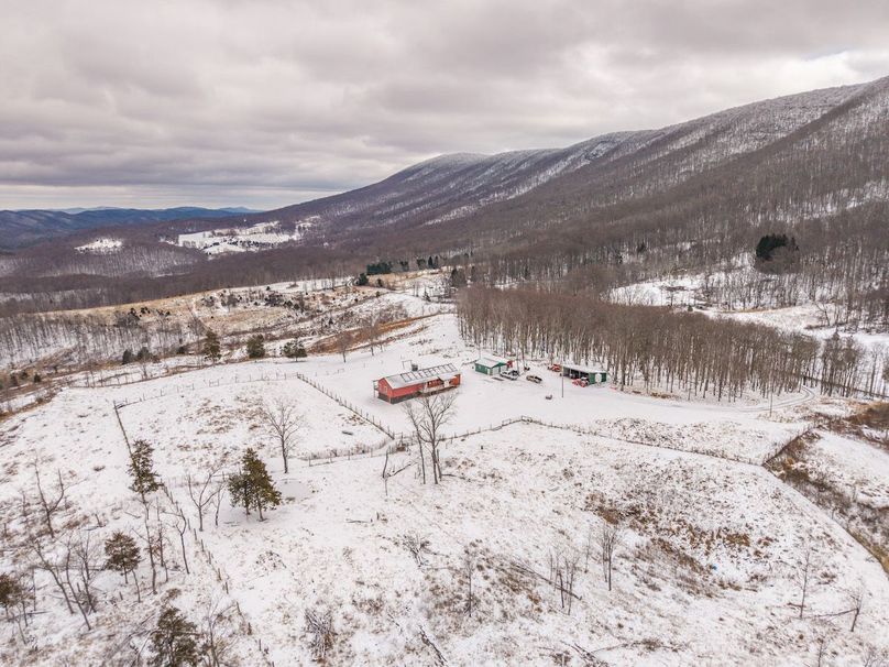 DJI_20251211122824_0080_D