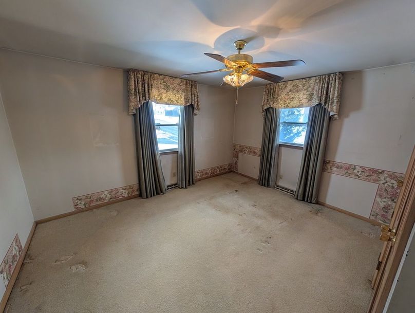 Copy of PXL_20260123_193153722 Large