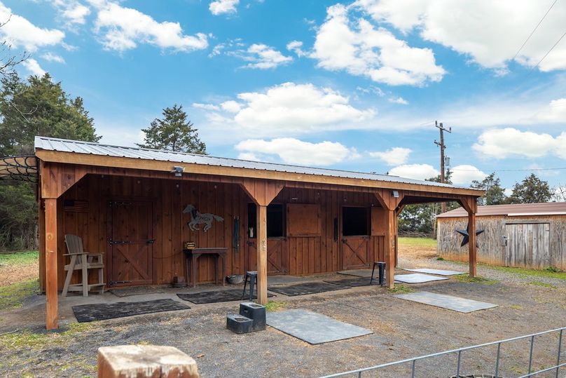 37-BY1A6924_1626 Marys Shady Ln - Chad Pangle - Absolute Altitude - 31