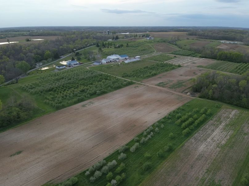 DJI_20260417195059_0018_W