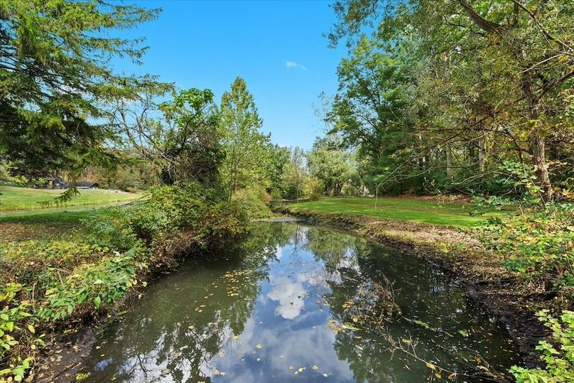 33-10932 Green Oaks Dr