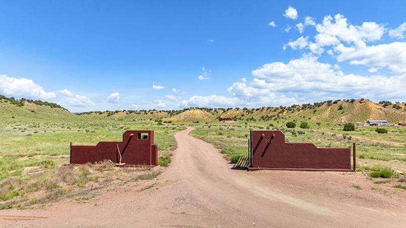 040 - Front Gate