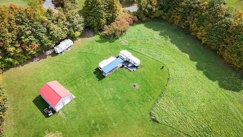 Cayuga_55.02_Herman Photo 41