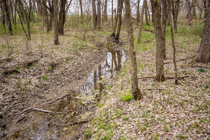 WabaunseeKansas887.39-107