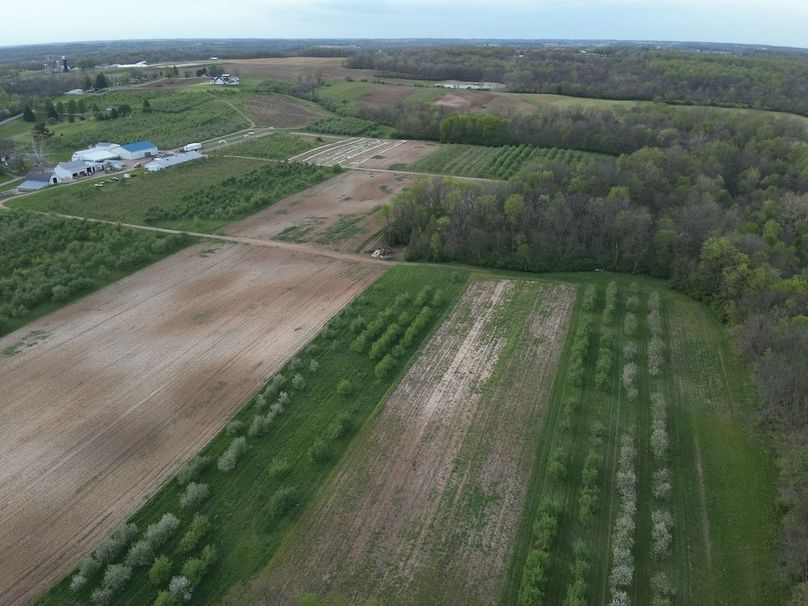 DJI_20260417195054_0017_W