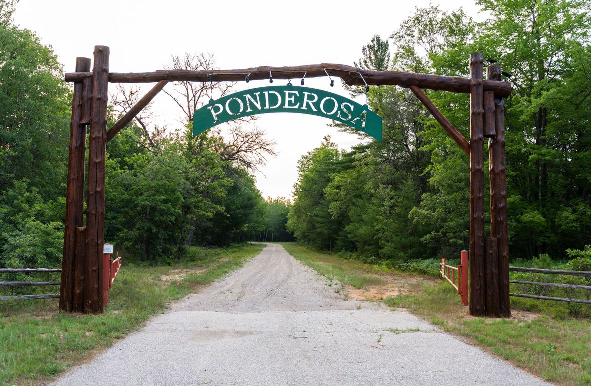 Ogemaw MI 475 Featured Pro Photo-742192