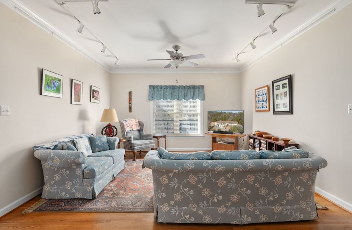 03-2E6A5993_111 Oakview Dr - Absolute Altitude - 2 - 2024 - 03