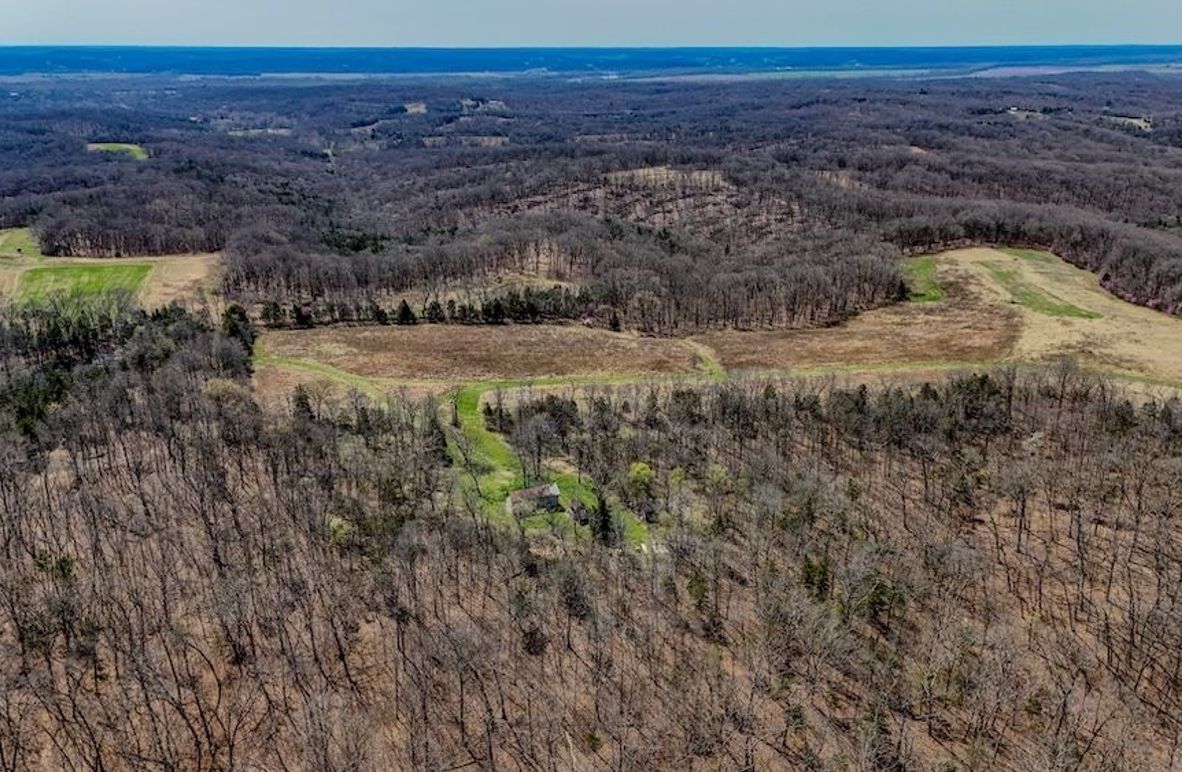 DJI_20250402113221_0009_D