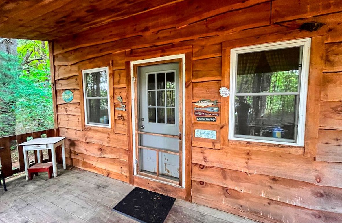 Oswego_20_Eck Photo 4