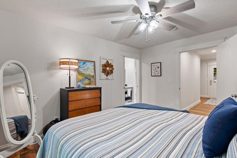 84 Guest House Bedroom 2