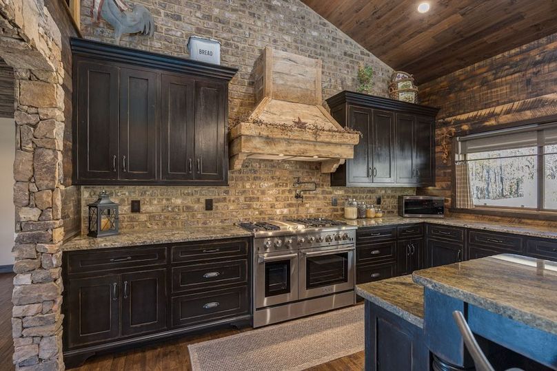 2900 Tanyard Hill Rd, Lynchburg, TN 37352-17