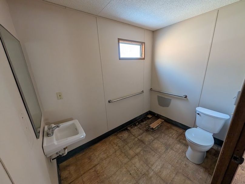 PXL_20260112_163242785