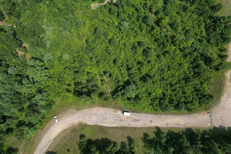 dji_fly_20250805_150232_198_1754424646302_photo