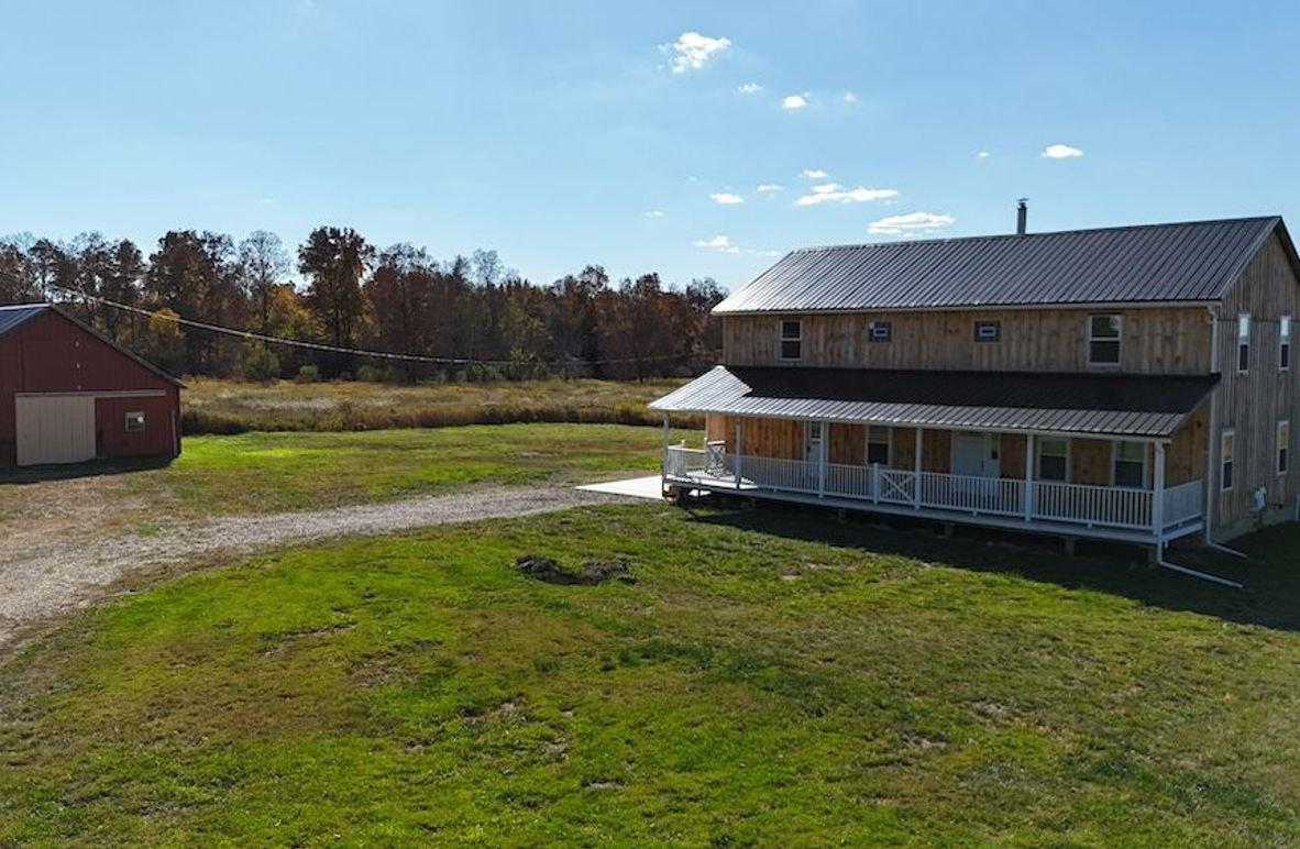 2 DJI_20251007025122_0005_D