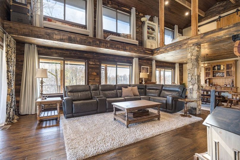 2900 Tanyard Hill Rd, Lynchburg, TN 37352-9