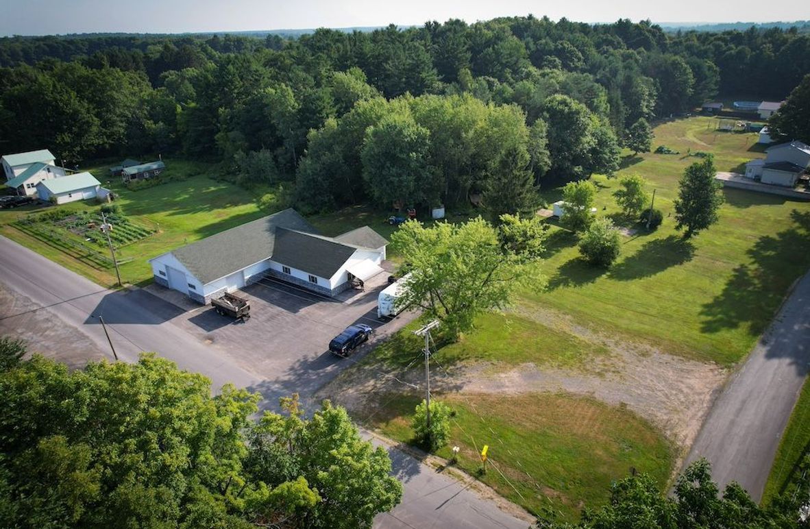 Oswego_1.79_Paro_Photos_1