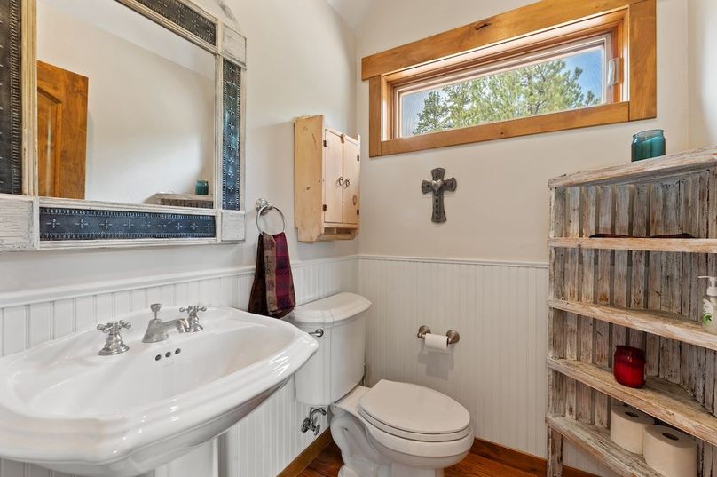036 - Loft Bath