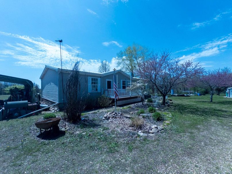 10-APC_0104-hdr