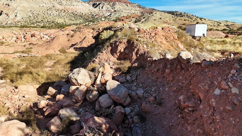 Sevier 60 Gravel and Yard43