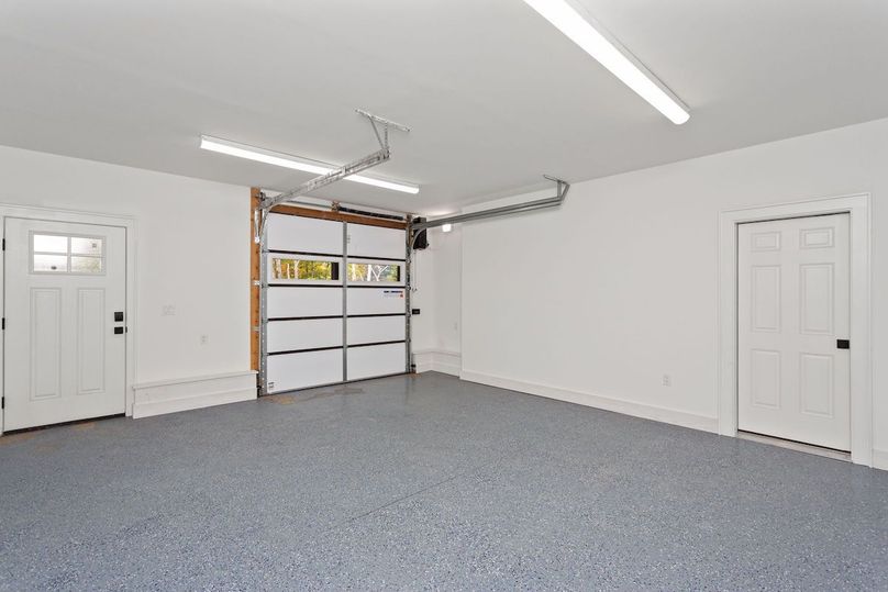 25-web-or-mls-6400 Golf Club Drive-75