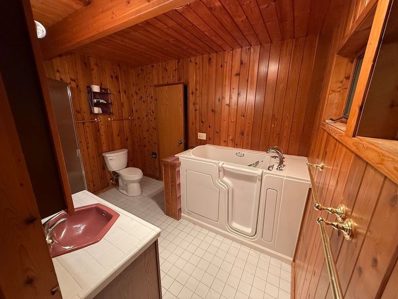 Ontario_33.3_Proseus Photo 22