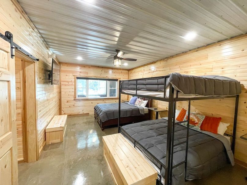 Juneau 27 Wiesner -035