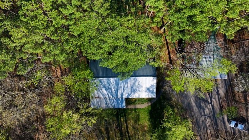 WILLIAMSON, IL 65.00_03_49_14.Still023