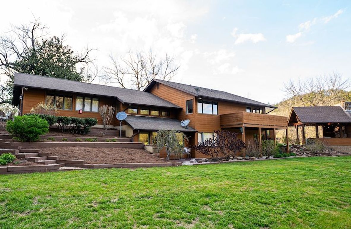 3 Sevier TN 77.63 Featured_Pro Photo-40