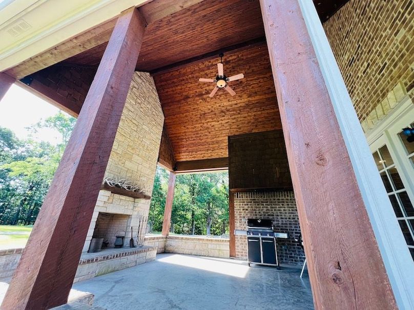 40-40-1528249m-5300 Raleigh Lagrange Dr