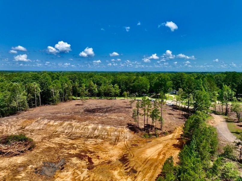 4DEAA889-6812-4469-A111-6A6AF39E54AE_1_105_c