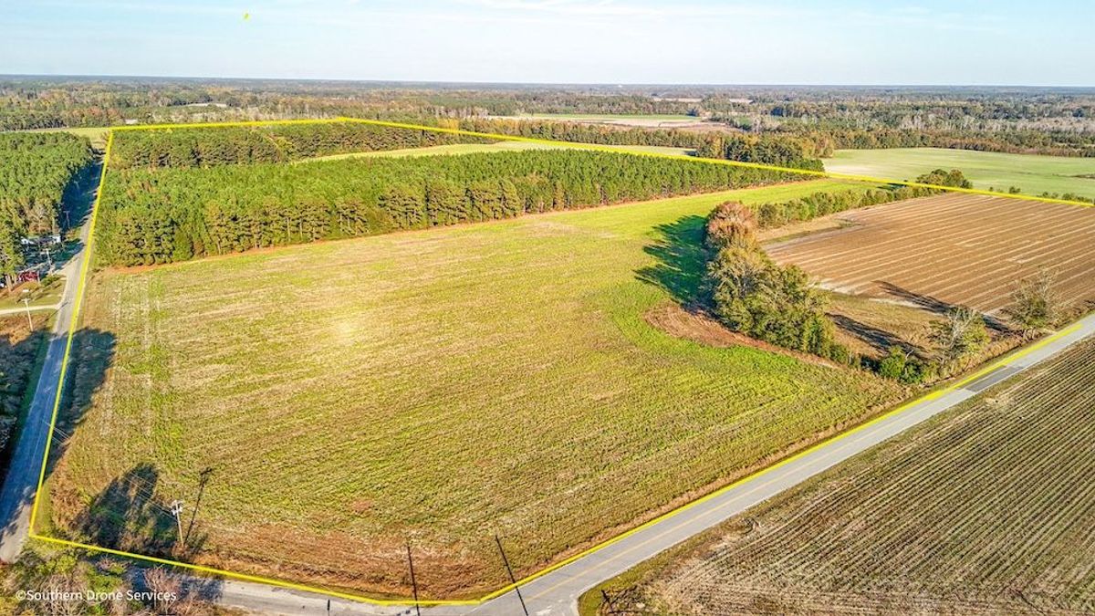 The Five-Points Farm | Whitetail Properties