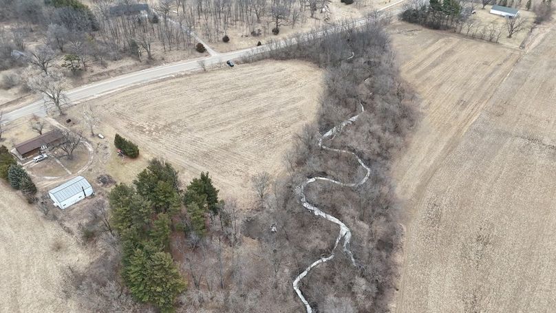 1C6FED44-EF1E-4DCA-A197-144B280FC4AF_1_105_c