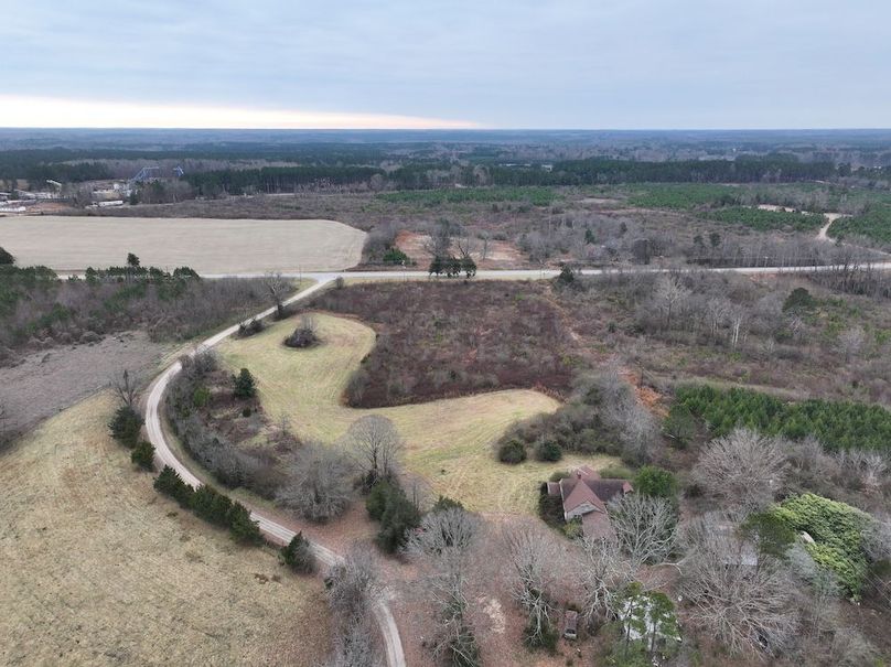 dji_fly_20251224_113644_0217_1767705683159_photo