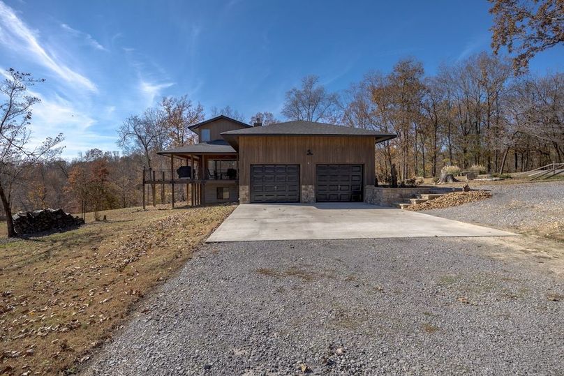 2900 Tanyard Hill Rd, Lynchburg, TN 37352-56