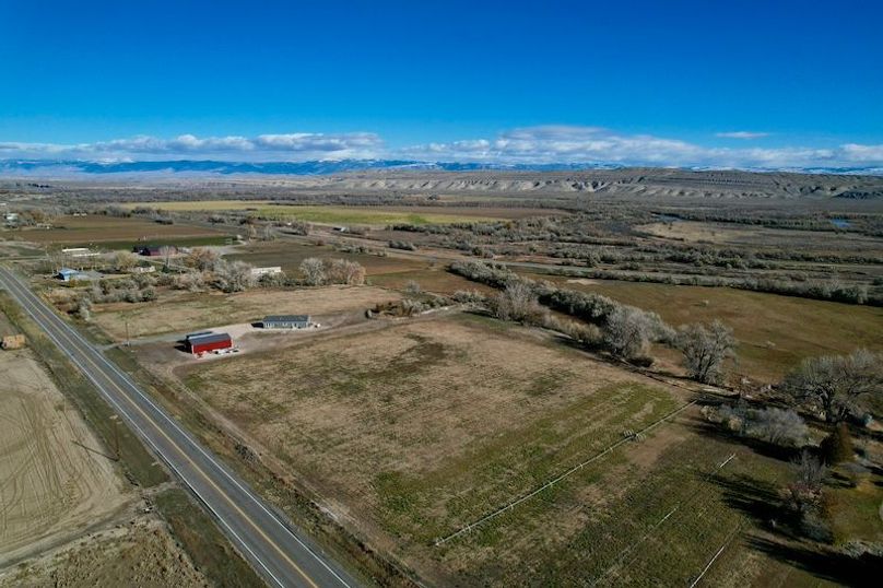 A288EADF-FD91-41A1-B07B-3FFFE157D7BB_1_201_a