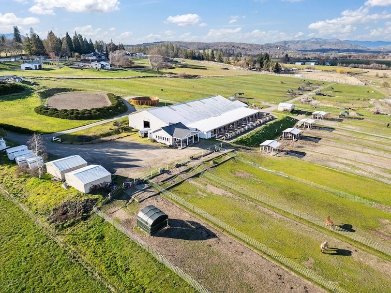 4400 old stage rd, central point, or 97502-dr-18