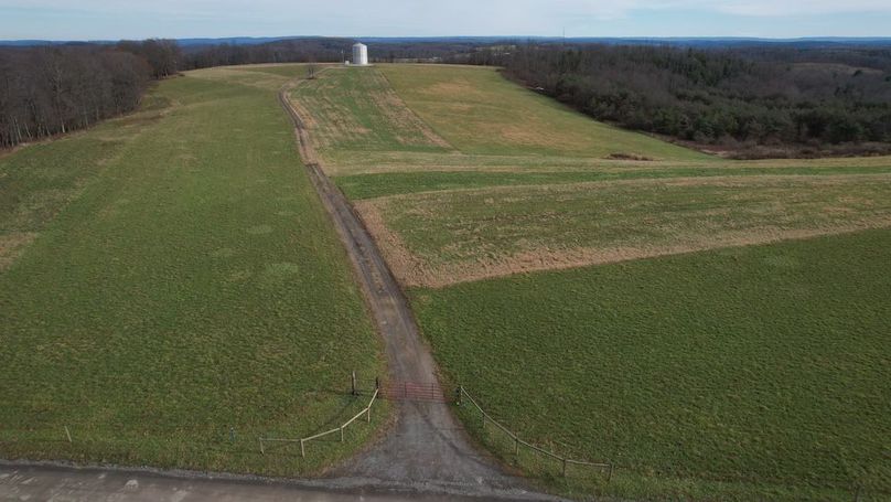 dji_fly_20251124_135050_35_1764010345320_photo