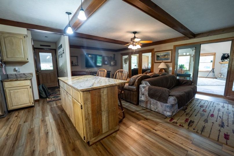 LivingstonMI41.75-77