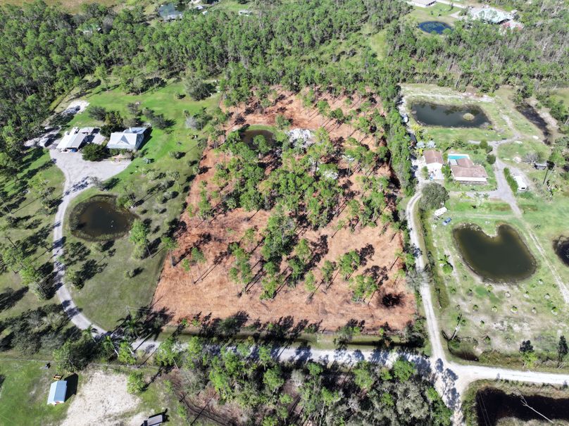 dji_fly_20231118_140452_0282_1700356594080_photo