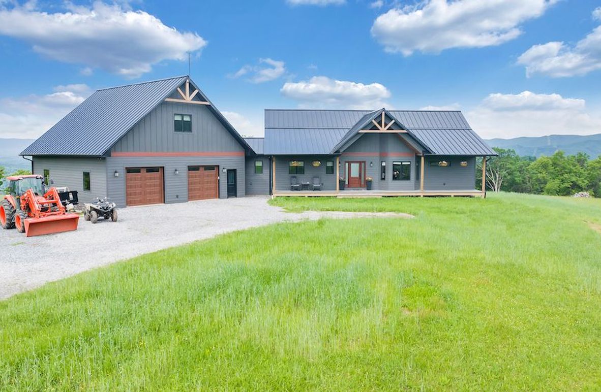 001-DJI_20240523110003_0002_D_MIB