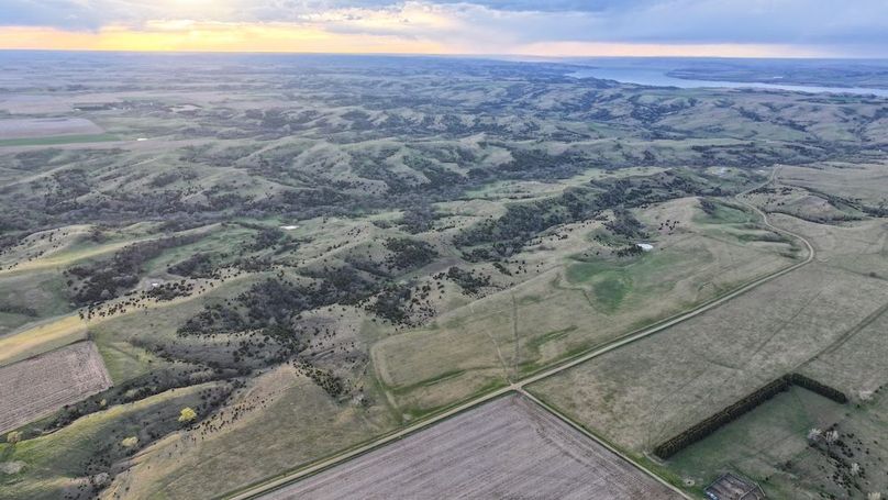 DJI_20260429195924_0587_D