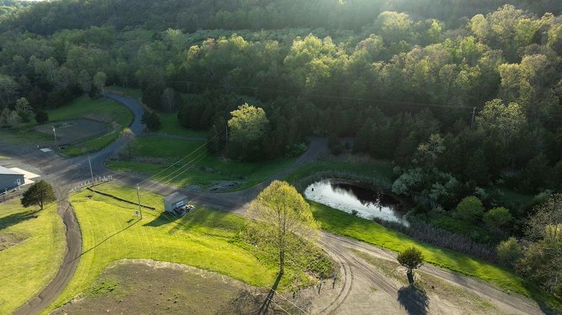 Hampshire WV 106 Featured_Pro Photo-76