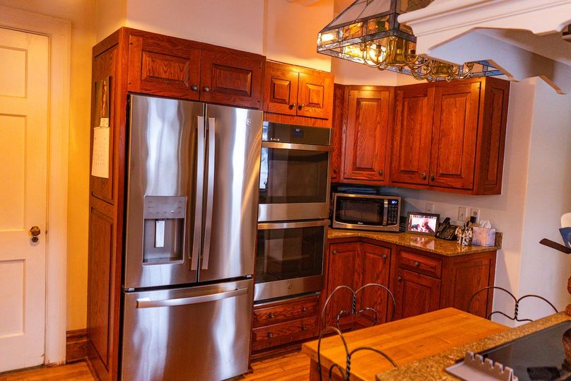 Lewis, WV 246 E 1st Wyllie-024