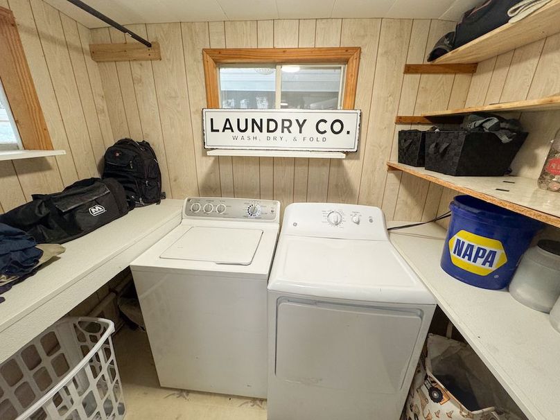 Doddridge, WV 15.68 AC Bonnett-21