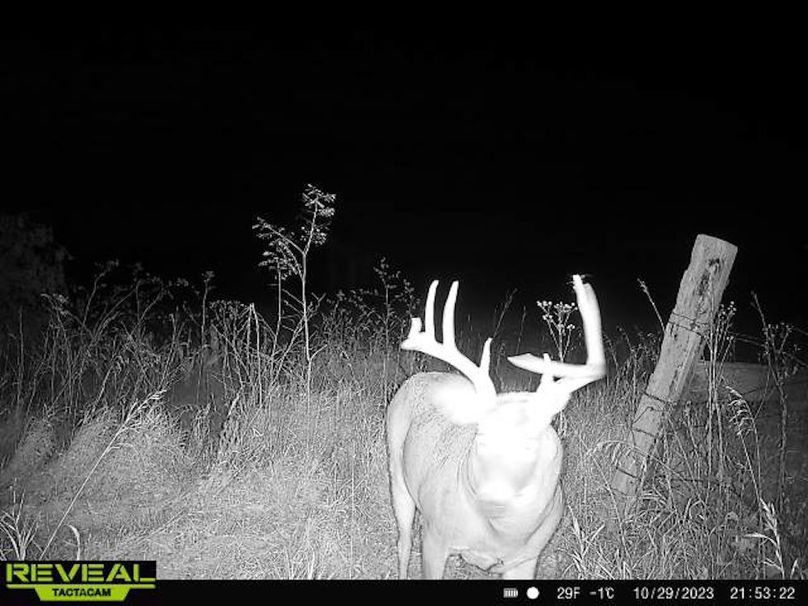 865814043867876-100-2-10292023215322-W1000064