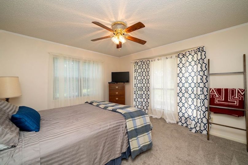 37 8124 Locust Rd Gilmer TX-4