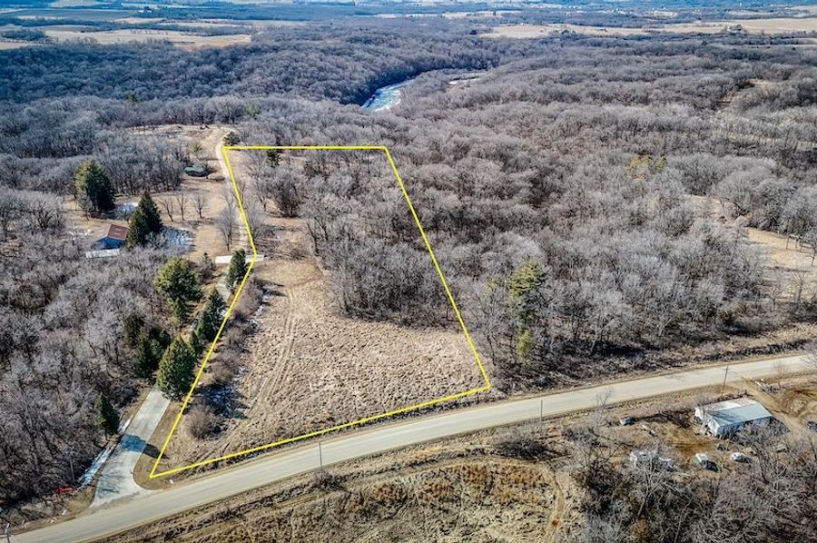 Waubeek Bluff Lot 1-03